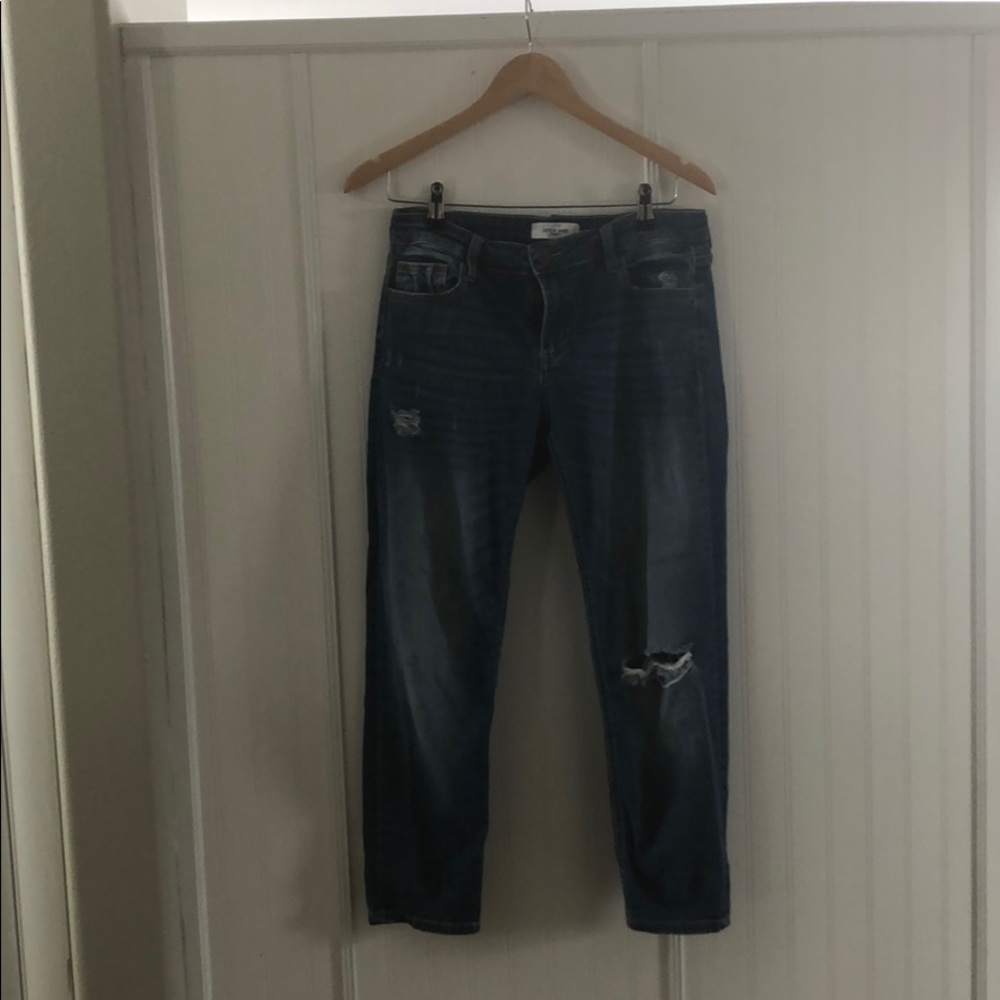 Carly Jean Los Angeles boyfriend jeans